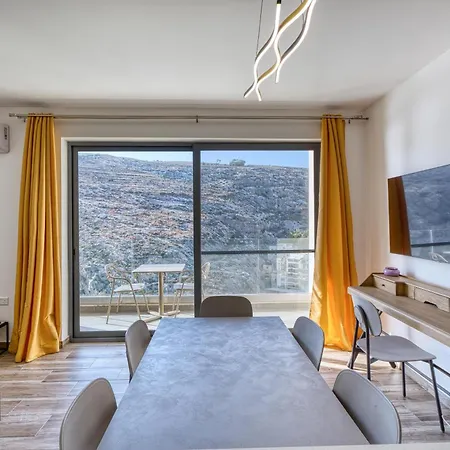 Modern 2br With Stunning Sea Views In Gozo By 360 Estates クレンディ